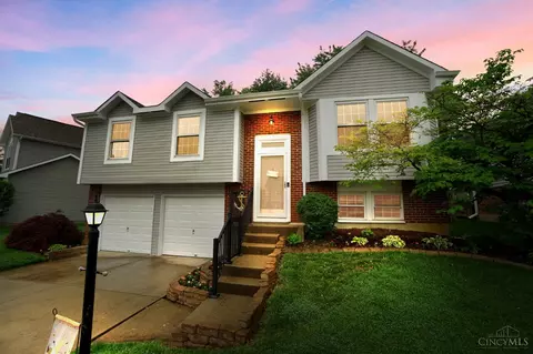 4613 Laurel View Dr, Cincinnati, OH 45244