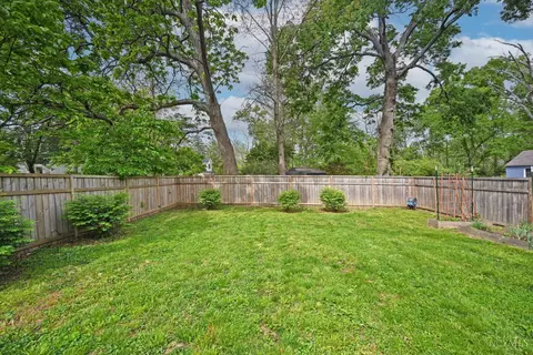 Exterior - 1451 Sutton Ave, Cincinnati, OH 45230 photo 11 of 15