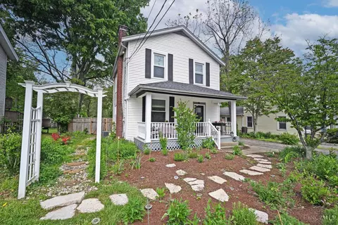 Exterior - 1451 Sutton Ave, Cincinnati, OH 45230 photo 2 of 15