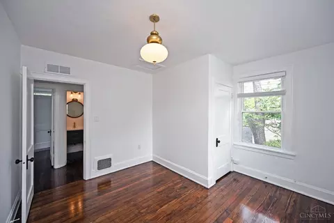 Bedroom - 1451 Sutton Ave, Cincinnati, OH 45230 photo 6 of 7