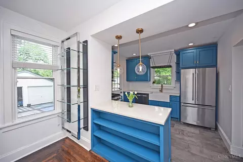 Kitchen - 1451 Sutton Ave, Cincinnati, OH 45230 photo 1 of 6