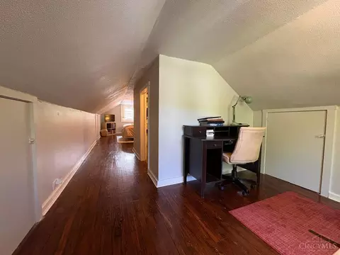Entry Way - 6934 Merwin Ave, Cincinnati, OH 45227 photo 3 of 3