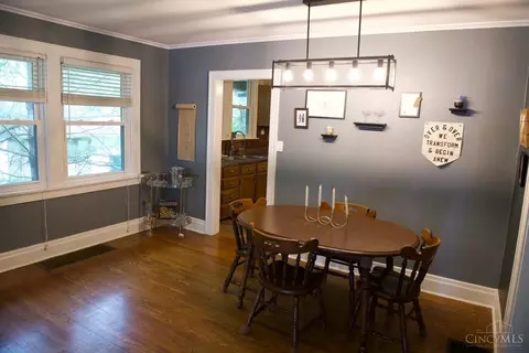 Dining - 6934 Merwin Ave, Cincinnati, OH 45227 photo 1 of 2
