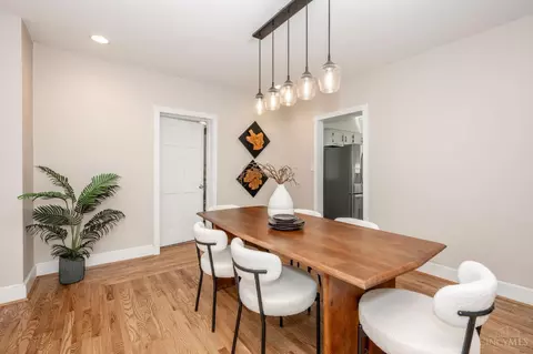 Dining - 2846 Markbreit Ave, Cincinnati, OH 45209 photo 3 of 4
