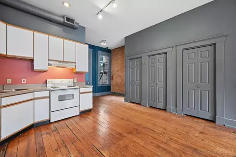 1341 Main St, Cincinnati, OH 45202 photo 7