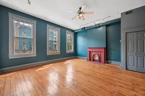 1341 Main St, Cincinnati, OH 45202 photo 10
