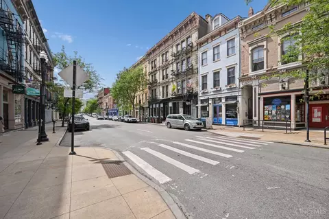 1341 Main St, Cincinnati, OH 45202 photo 16