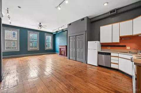 1341 Main St, Cincinnati, OH 45202 photo 5