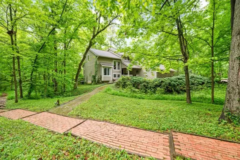 7333 Tarragon Ct, West Chester, OH 45069