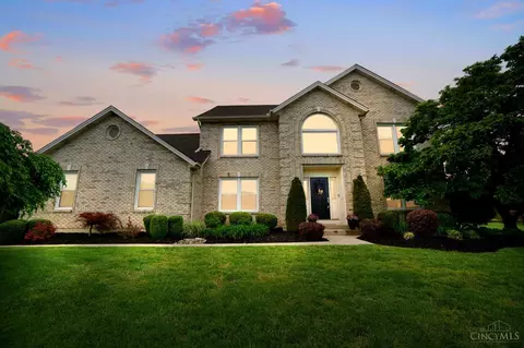 5344 Senour Dr, West Chester, OH 45069