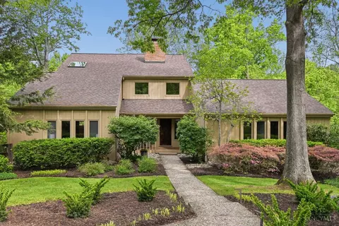 559 Asbury Rd, Cincinnati, OH 45255