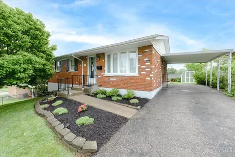 5215 Scotland Dr, Cincinnati, OH 45238