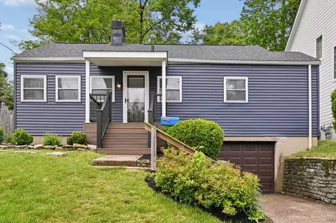 3395 Ault View Ave, Cincinnati, OH 45208