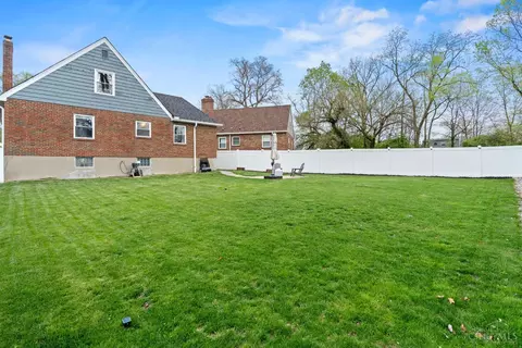 Exterior - 3947 Holman Cir, Silverton, OH 45236 photo 9 of 12