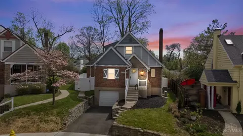 3947 Holman Cir, Silverton, OH 45236