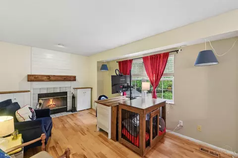 Living - 328 Nightwind Dr, Maineville, OH 45039 photo 2 of 2