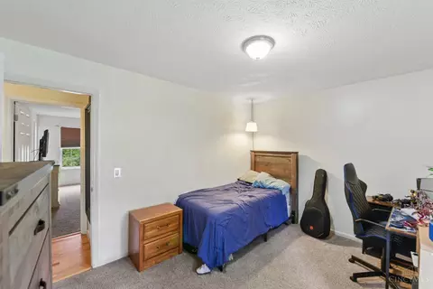 Bedroom - 328 Nightwind Dr, Maineville, OH 45039 photo 7 of 8