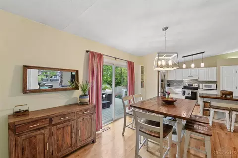 Dining - 328 Nightwind Dr, Maineville, OH 45039 photo 3 of 3