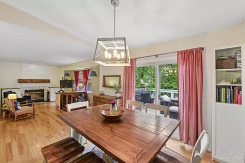 Dining - 328 Nightwind Dr, Maineville, OH 45039 photo 2 of 3