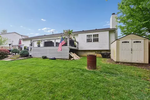 Exterior - 328 Nightwind Dr, Maineville, OH 45039 photo 7 of 10