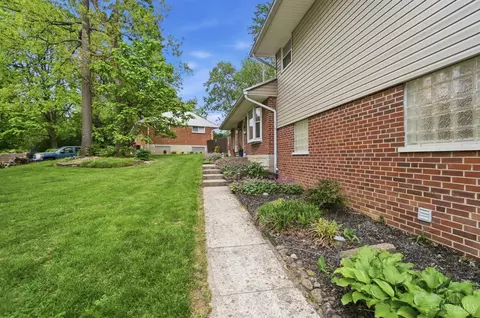 Exterior - 475 Craig Rd, Cincinnati, OH 45244 photo 8 of 21