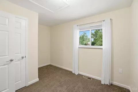 Bedroom - 475 Craig Rd, Cincinnati, OH 45244 photo 7 of 7