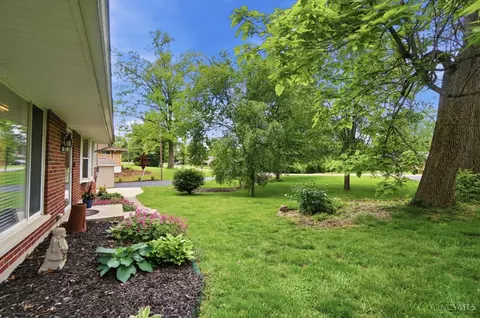 Exterior - 475 Craig Rd, Cincinnati, OH 45244 photo 6 of 21
