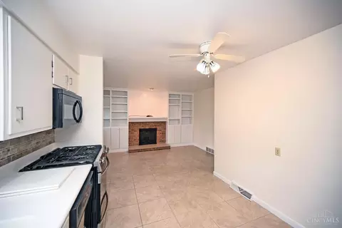 Living - 4615 Largo Dr, Cincinnati, OH 45236 photo 3 of 5