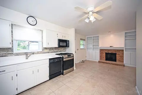 Kitchen - 4615 Largo Dr, Cincinnati, OH 45236 photo 1 of 3