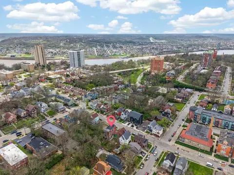 View/Area - 964 Windsor St, Cincinnati, OH 45206 photo 9 of 10