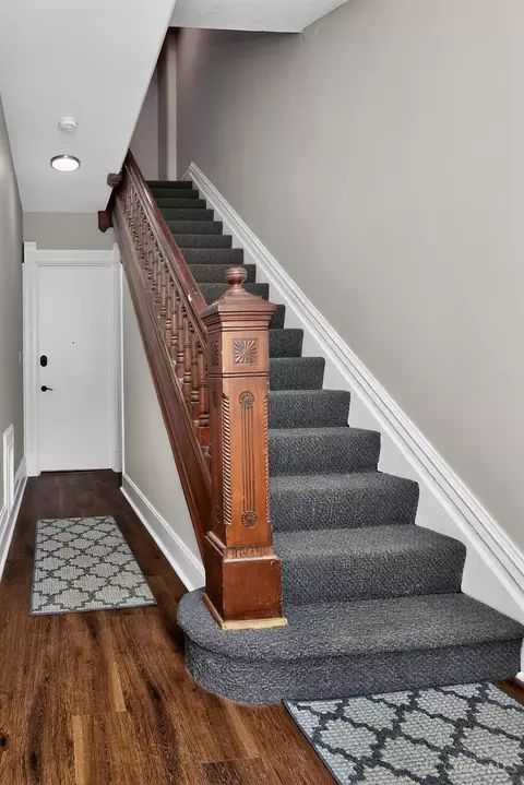 Entry Way - 964 Windsor St, Cincinnati, OH 45206 photo 1 of 4