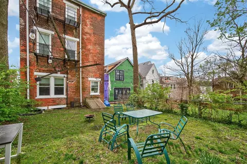 Exterior - 964 Windsor St, Cincinnati, OH 45206 photo 6 of 6