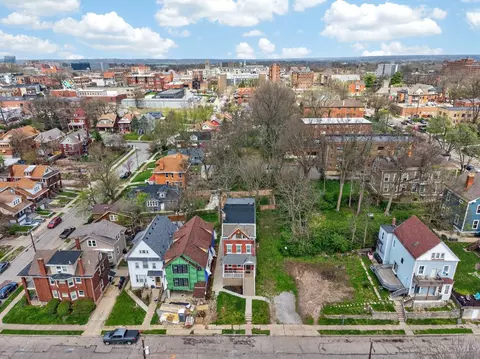 View/Area - 964 Windsor St, Cincinnati, OH 45206 photo 2 of 10
