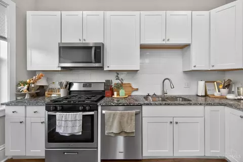 Kitchen - 964 Windsor St, Cincinnati, OH 45206 photo 4 of 10