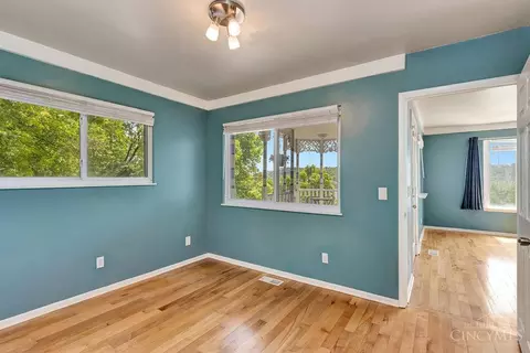 Bedroom - 2364 Gladstone Ave, Cincinnati, OH 45202 photo 1 of 6