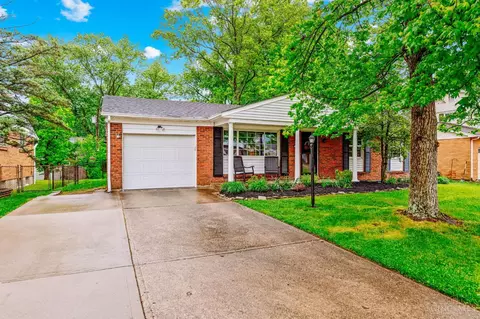 1568 Tonopah Dr, Cincinnati, OH 45255