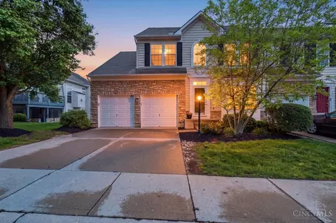 3211 Grand Falls Blvd, Maineville, OH 45039