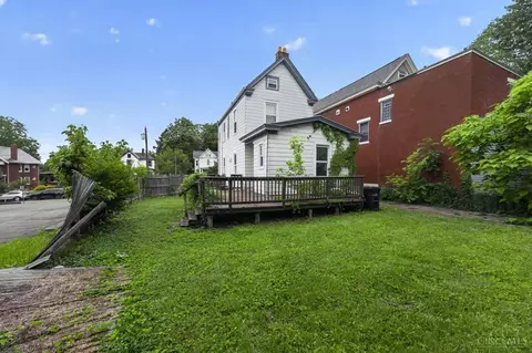 Exterior - 1441 Marlowe Ave, Cincinnati, OH 45224 photo 4 of 5