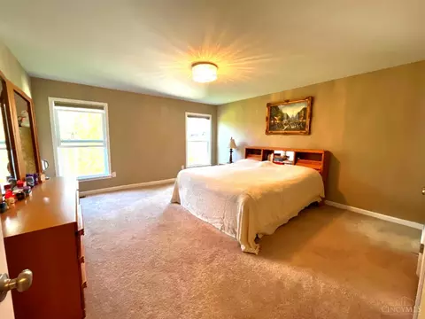Bedroom - 5724 Victoria Rd, Mason, OH 45040 photo 1 of 2