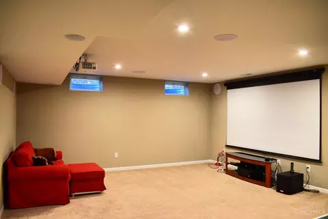 Living - 5724 Victoria Rd, Mason, OH 45040 photo 5 of 5