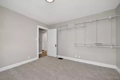 Bedroom - 3706 Simpson Ave, Fairfax, OH 45227 photo 4 of 6
