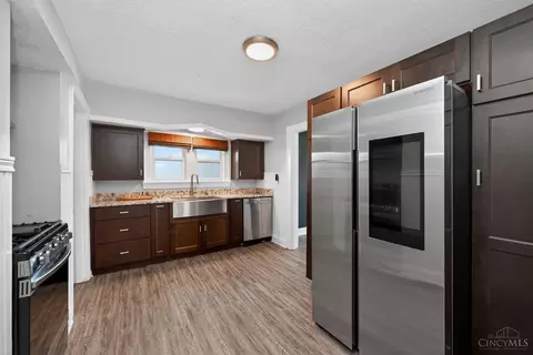 Kitchen - 3706 Simpson Ave, Fairfax, OH 45227 photo 1 of 2