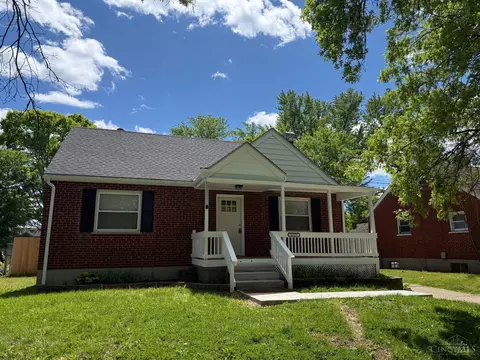 1175 Madeleine Cir, Cincinnati, OH 45231