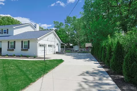 Exterior - 5987 Beechtop Dr, Cincinnati, OH 45233 photo 8 of 8