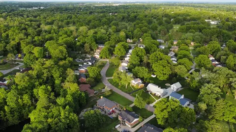 View/Area - 5987 Beechtop Dr, Cincinnati, OH 45233 photo 3 of 3