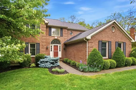 7211 Anderson Woods Dr, Cincinnati, OH 45244