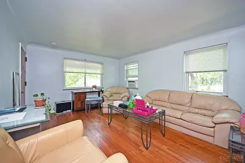 Living - 6046 Budmar Ave, Cincinnati, OH 45224 photo 8 of 8