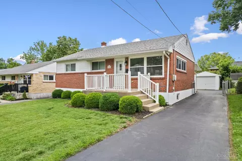 8454 Donna Ln, Cincinnati, OH 45236 photo 3