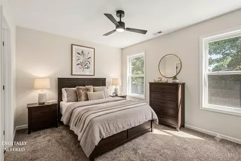 Bedroom - 2411 Roosevelt Ave, Cincinnati, OH 45231 photo 2 of 6