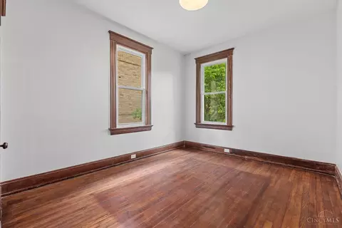 Bedroom - 1114 Winfield Ave, Cincinnati, OH 45205 photo 1 of 6